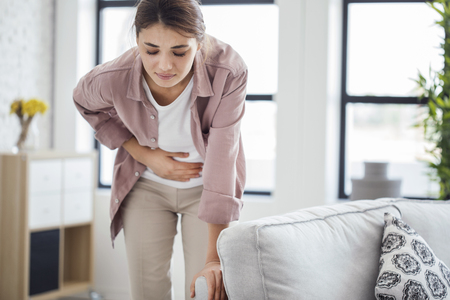 Síntomas asociados al dolor abdominal